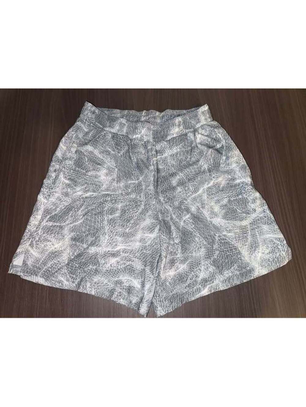 Men’s All In Motion Gym Shorts Linded Small